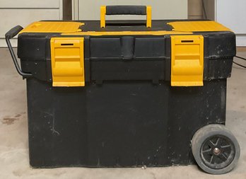 Keter MasterMatic Rolling Toolbox