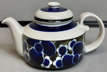 Vintage Arabia Saara Finland Teapot