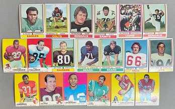 19 - Vintage Topps Football Cards - 1969 & 74