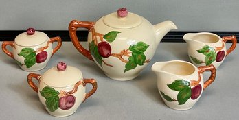 5pc Franciscan Apple - Teapot/ Sugars/ Creamers