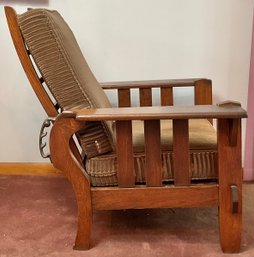 Beautiful Antique Mission Oak Reclining Morris Chair
