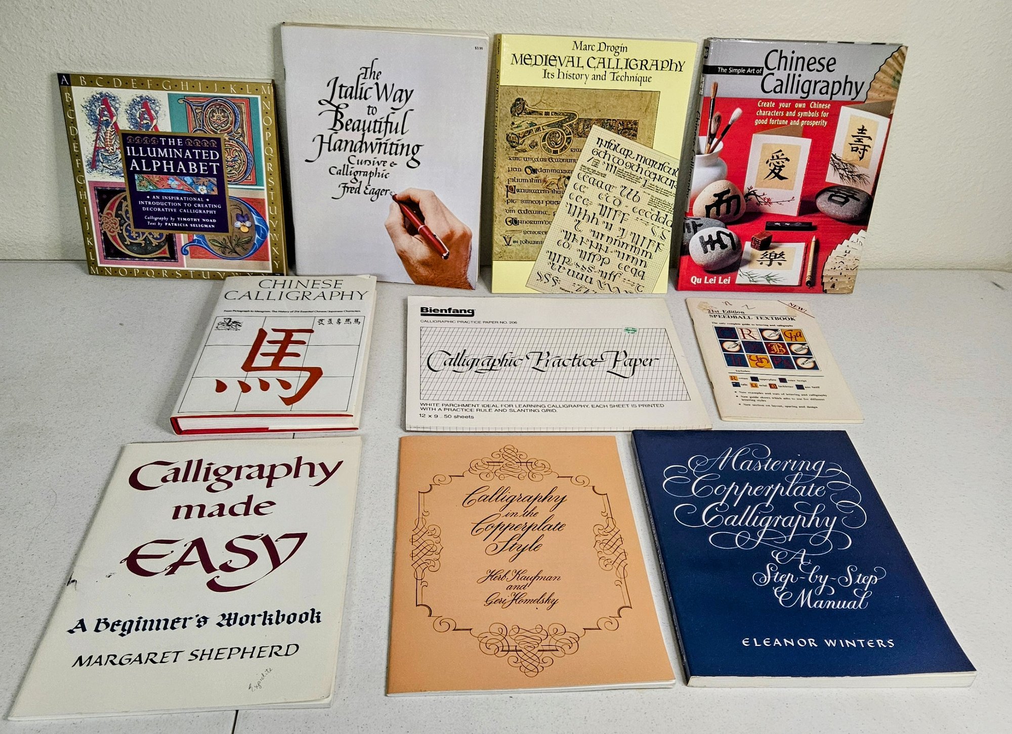 Target Callgraphy Book Various Calligraphy Books #22043 | Auctionninja.com