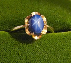 Vintage Lindy Blue Star Sapphire 14k Ladies Ring  Size 6.5 Total Weight 2.69