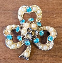 Vintage Coro Rhinestone Shamrock Silver Brooch 6g