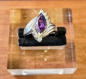 Gorgeous 14k White Gold Amethyst 2.5CT And Diamond.20CT Ring 5g Size 7