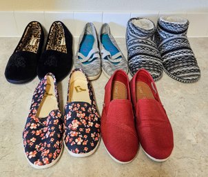 Ladies Shoes Incl. Tom's, Blowfish, Dear Foams And More
