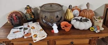 A Large Amount Of Harvest/fall Decorations Incl. Ceramic And Resin Pumpkins, Large Metal Pumpkin And More