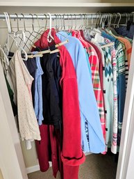 A Closet W Ladies Clothes W Sweaters, Lounge Pants, Night Gowns, T-shirts Size L And XL