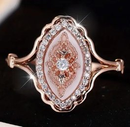 Beautiful 14k Gold-Plated Ring W/ CZ  Elegant!  Size  6 (US Sizing)
