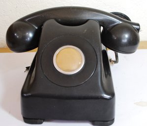 Vintage Bakelite Kellogg Telephone Phone 1000 Series. 1100HB2 Red Bar