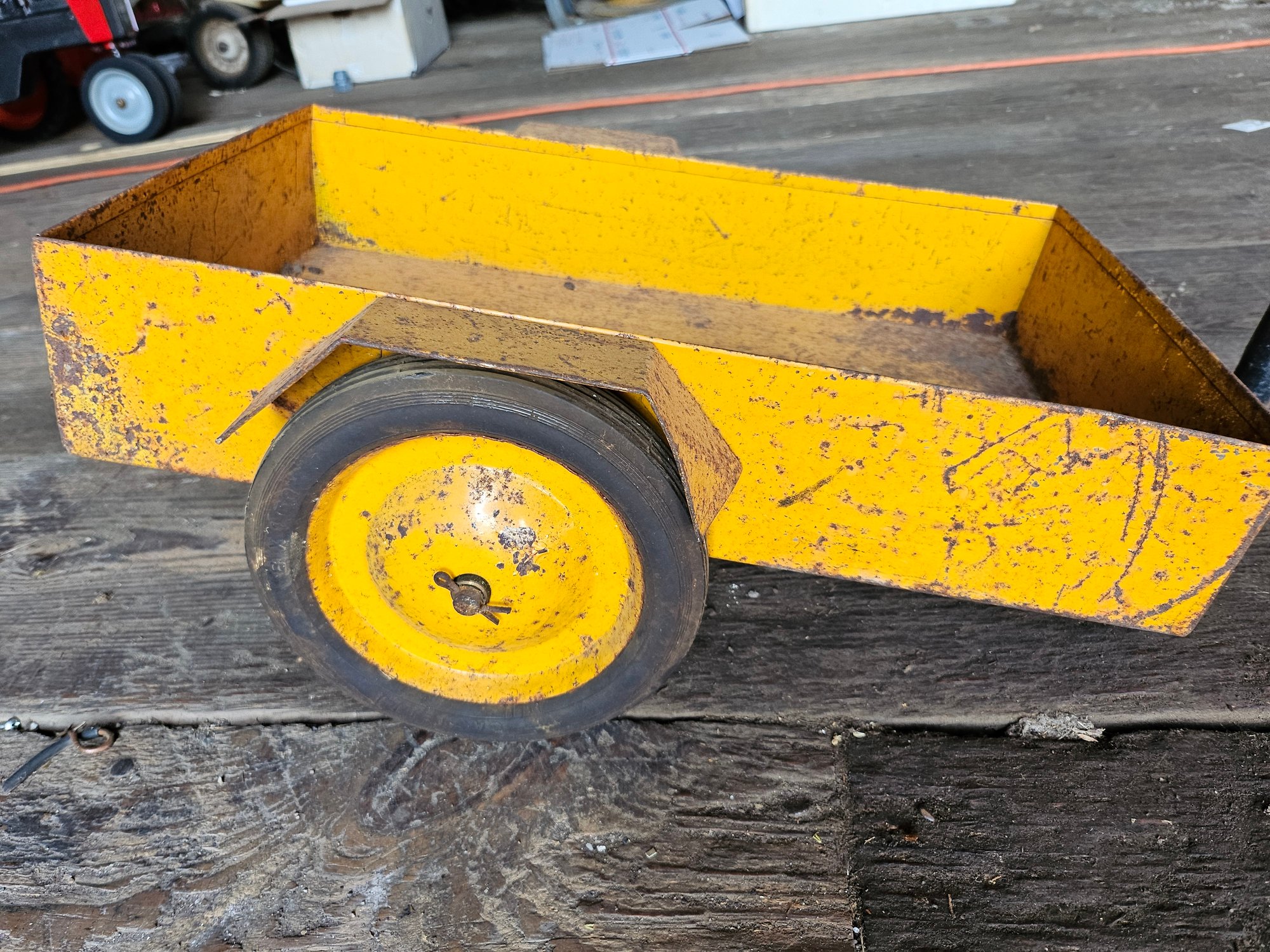 Vintage Castelli Pedal Tractor Trailer #21452 - Main Image