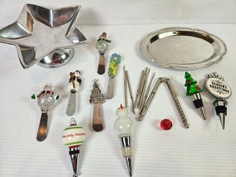 Pedestal Possibly Pewter Star, Wine Stoppers And Christmas Spread Knives