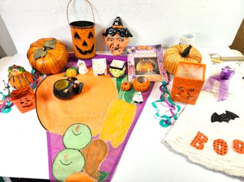 Fall Lot -pumpkins, Flag And Pole, Wall Hanging, Battery Operated Screaming Witch, Salt And Pepper Shake