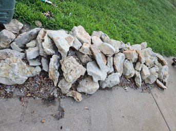 Limestone Rock - Area 11 Ft Long Pile