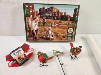 Paper Maps Of National Forest, Leash, Puzzle, Birds