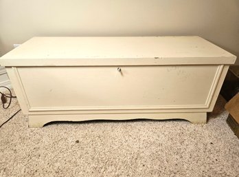 Lane White Cedar Chest- Has Key 47x17.5- Inside Great Shape, Outside Needs Work