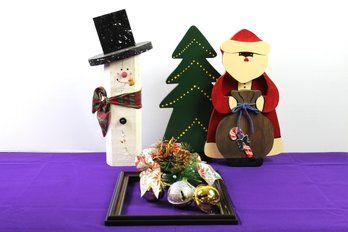 Christmas Decor, Santa, Snowman, Bells, Frame