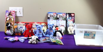 Nice Collection Of Ty Beanie Babies In Tote, Some New In Box, 16 Total