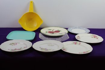 Variety Of Plates, Small Tupperware Strainer