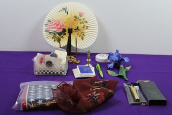 Box Of Miscellaneous, Buttons