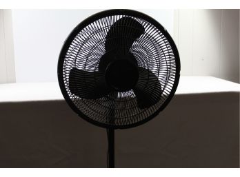 Lasko 3-speed Pedestal Fan 44 In