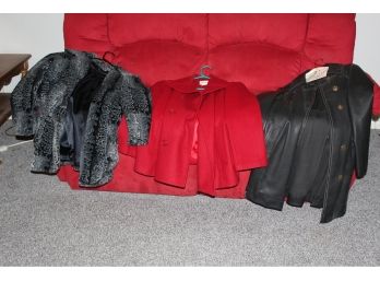 12 Ladies Jackets Size 1X-2X
