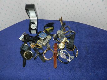 LARGE LOT OF MENS AND WOMENS WATCHES MOST NEW WITH TAGS