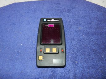 VINTAGE 1980 INTEX SPACE INVADERS HANDHELD GAME TESTED WORKS