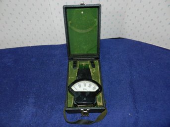 ANTIQUE MARTINDALE L-8 RPM TESTER IN ORIGINAL CASE