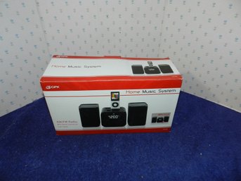 GPX IPOD HOME MUSIC SYSTEM ALARM CLOCK DOCKING BAY SPEAKERS NEW