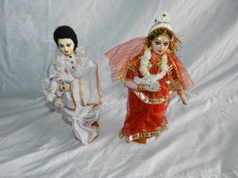 HINDU? INDIA BRIDE AND GROOM STATUE FIGURES
