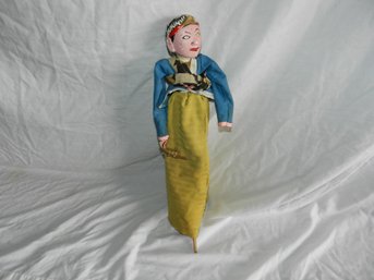 VINTAGE ASIAN STICK PUPPET ONE ARM MISSING