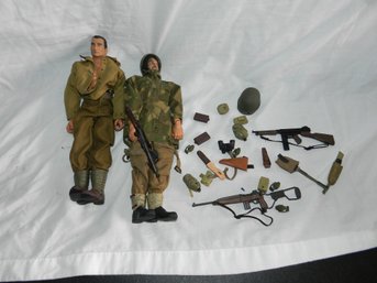 PAIR OF GI JOE? 12' ACTION FIGURES WITH LOTS OF ACCESSORIES