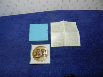 1961-1965 Civil War Centennial 'Let Us Have Peace' Grant & Lee Bronze Medallion
