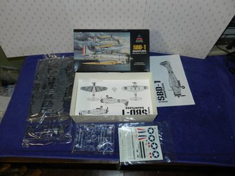 ACCURATE MINIATURES SBD-1 DAUNTLESS MODEL KIT 3420