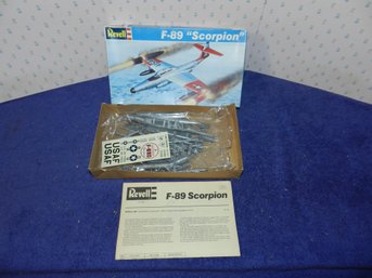 REVELL F-89 SCORPION FIGHTER JET MODEL KIT 4352