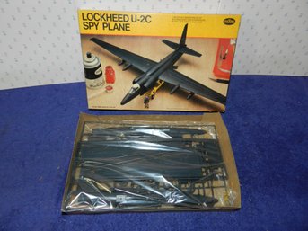 TESTORS LOCKHEED U-2C SPY PLANE MODEL KIT 209