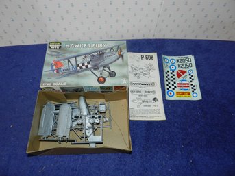 LIFE LIKE HAWKER FURY MODEL KIT 09608