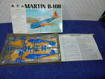 WILLIAMS BROS MARTIN B-10B MODEL KIT 72-210