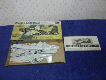 REVELL DOUGLAS A-20C HAVOC MODEL KIT H-115:130 COMPLETE