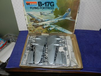 MONOGRAM B-17G FLYING FORTRESS MODEL KIT 5600