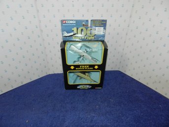 CORGI 100 YEARS OF FLIGHT SPIRIT ST LOUIS WRIGHT FLYER COMBO PACK
