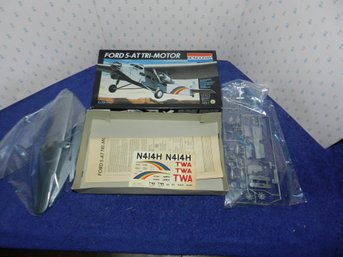 MONOGRAM 5-AT TRI-MOTOR MODEL KIT