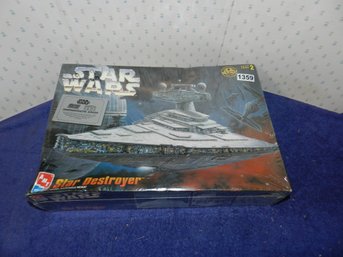 AMT STAR WARS STAR DESTROYER MODEL KIT FACTORY SEALED