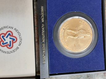 AMERICAN REVOLUTION BICENTENNIAL MEDAL LEXINGTON CONCORD