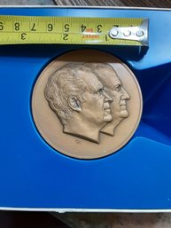 OFFICIAL 1973 INAUGURAL MEDAL NIXON AGNEW
