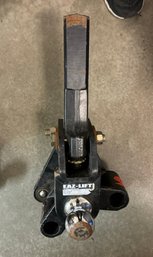 Eaz-Lift Hitch