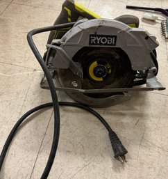 Ryobi Saw