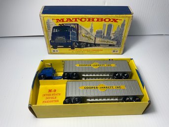 Matchbox M-9 Interstate Double Freighter With Box