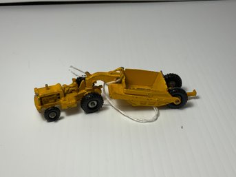 Matchbox M-1a Caterpillar Earth Scraper